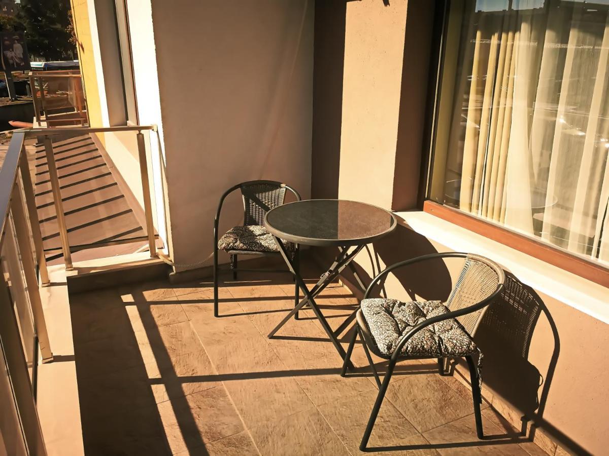 Kalina Apartment Kazanlŭk المظهر الخارجي الصورة