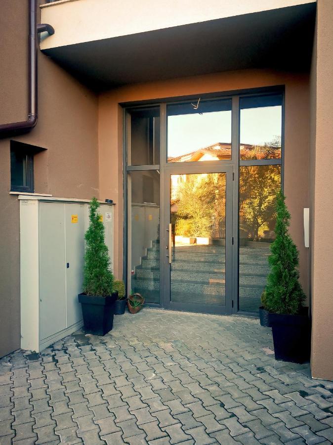 Kalina Apartment Kazanlŭk المظهر الخارجي الصورة