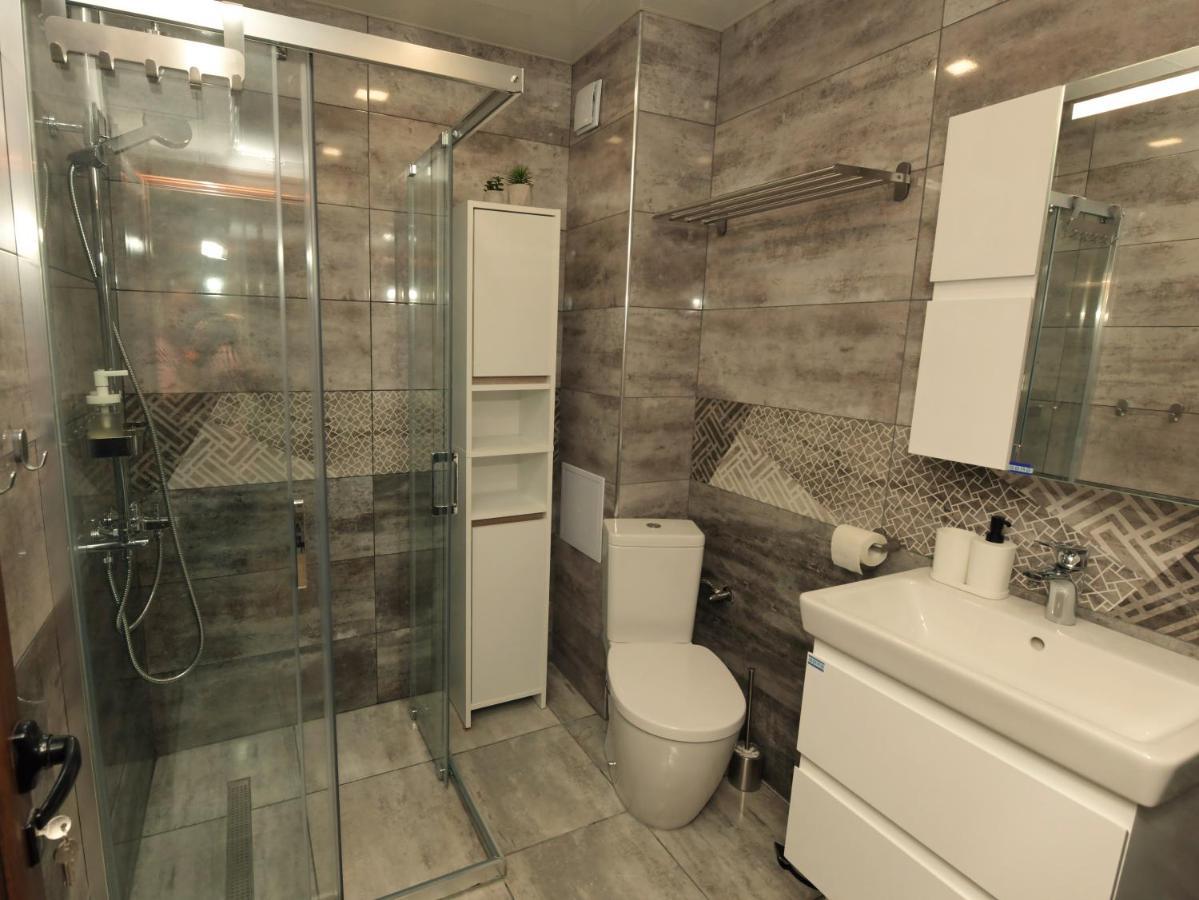 Kalina Apartment Kazanlŭk المظهر الخارجي الصورة